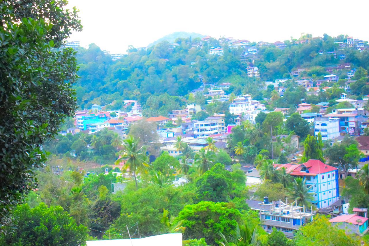 Unique View Kandy Esterno foto