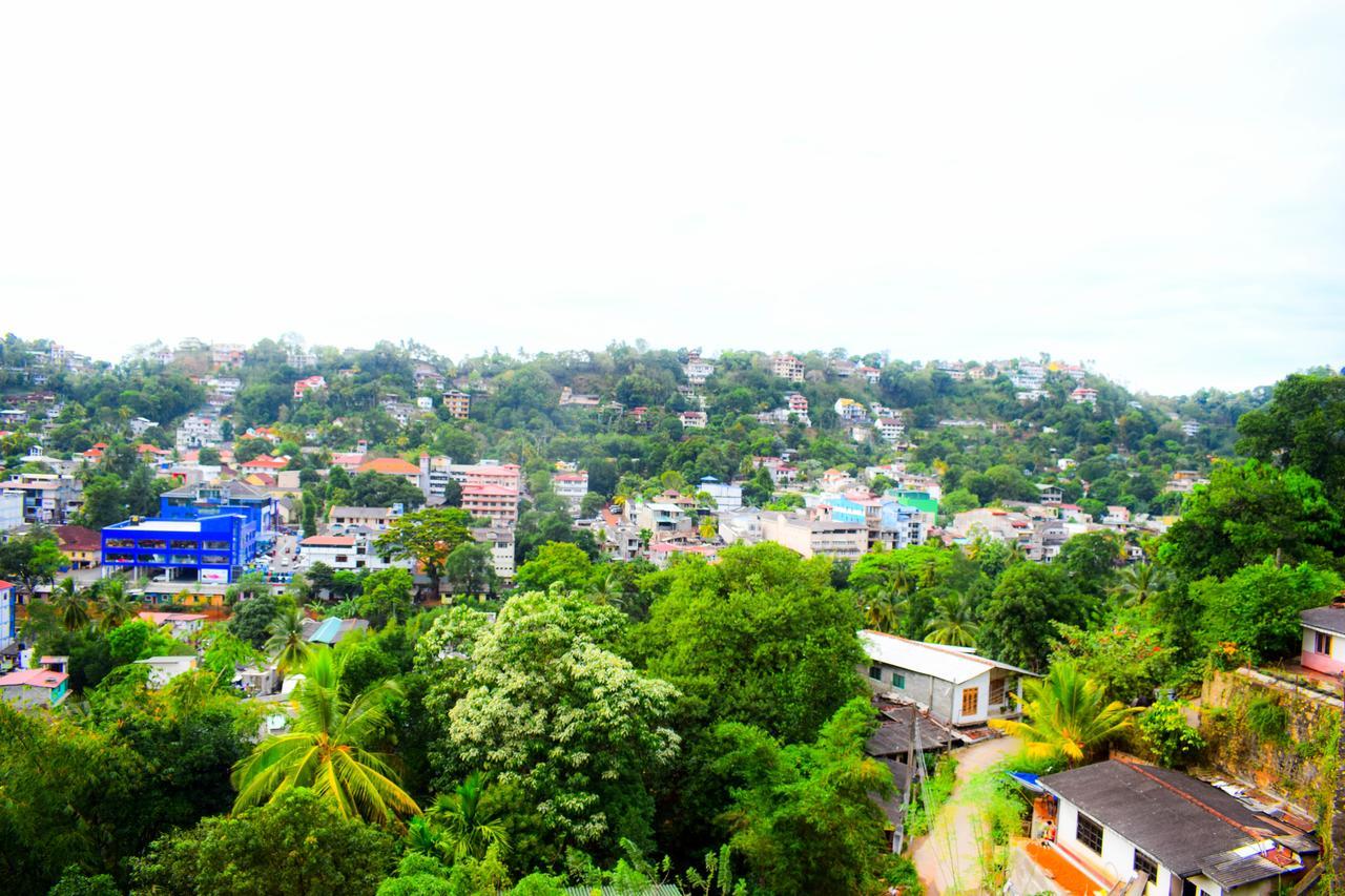 Unique View Kandy Esterno foto