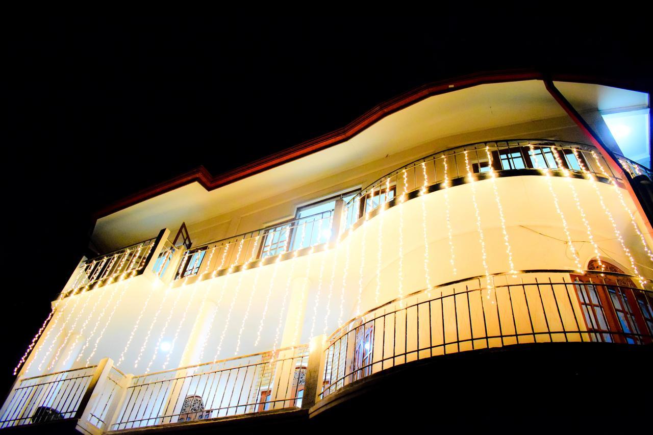 Unique View Kandy Esterno foto